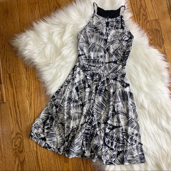 Aqua woman’s mini dress feather printed stretch XS - Picture 1 of 7